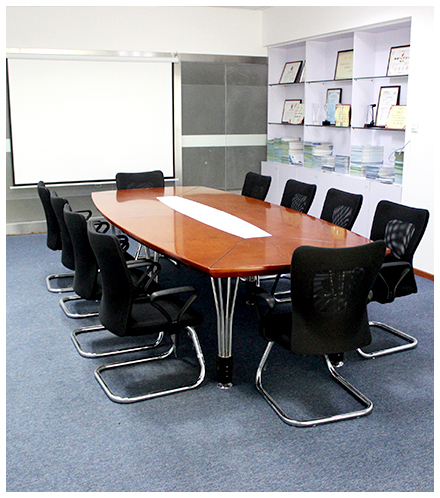 PG国际电子科技-会议室