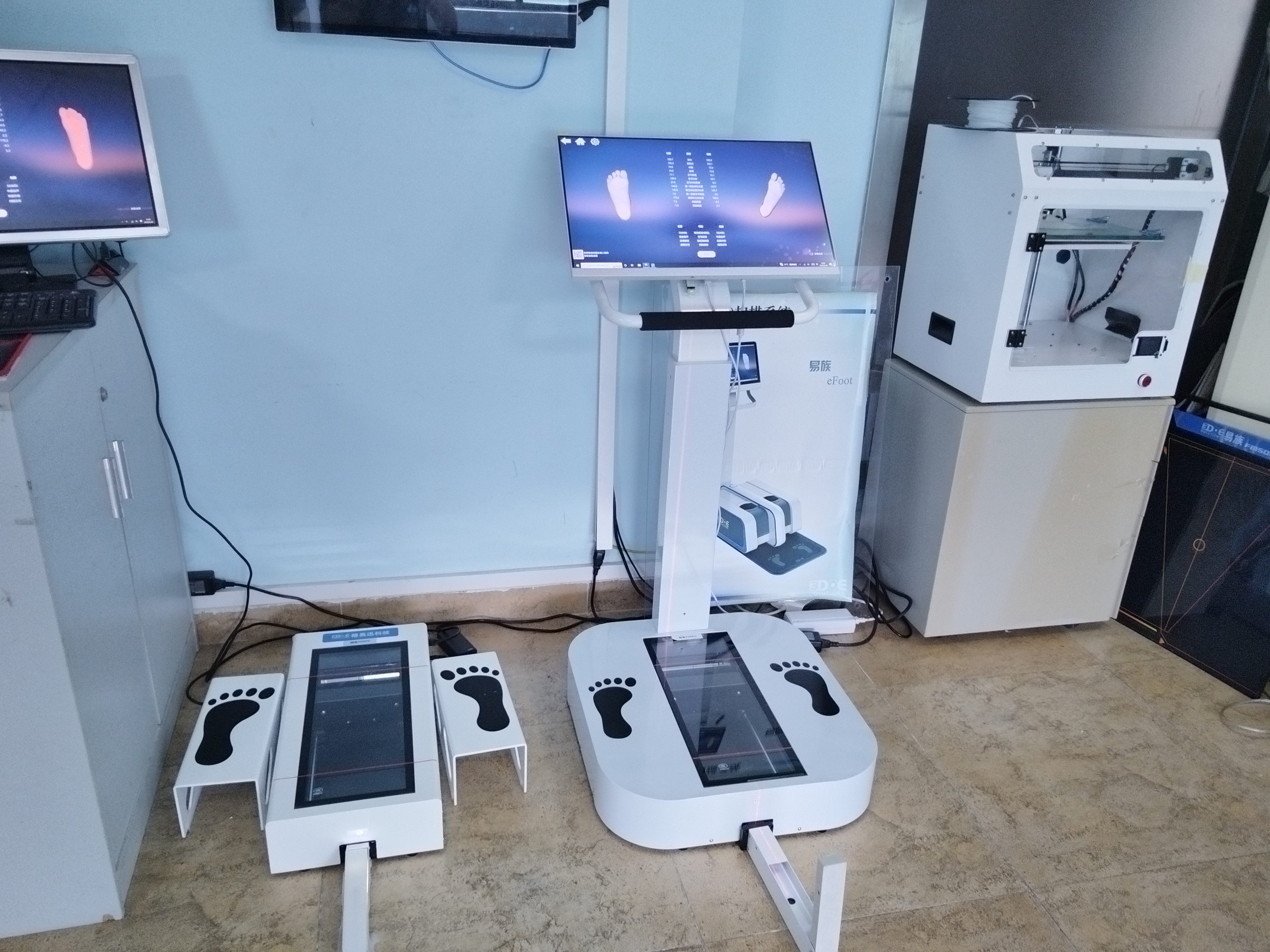 足部三维扫描仪：扁平足检测与矫正，量身定制鞋垫！